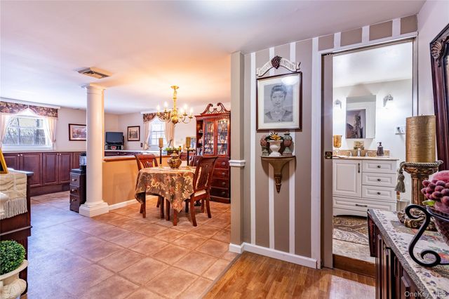 2096 State Route 94, Salisbury Mills, NY 12577