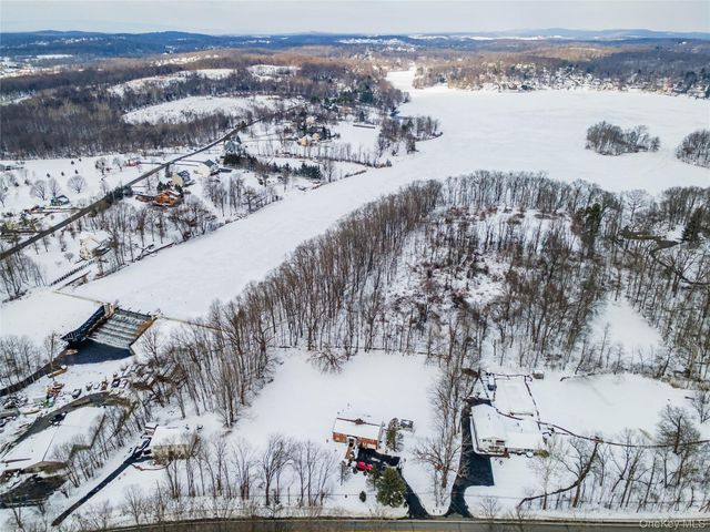 2096 State Route 94, Salisbury Mills, NY 12577