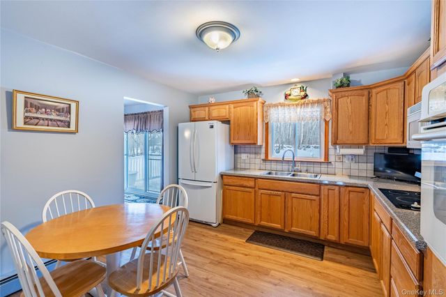 2096 State Route 94, Salisbury Mills, NY 12577