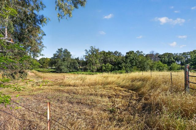 3395 Garden Bar Rd, Lincoln, CA 95648