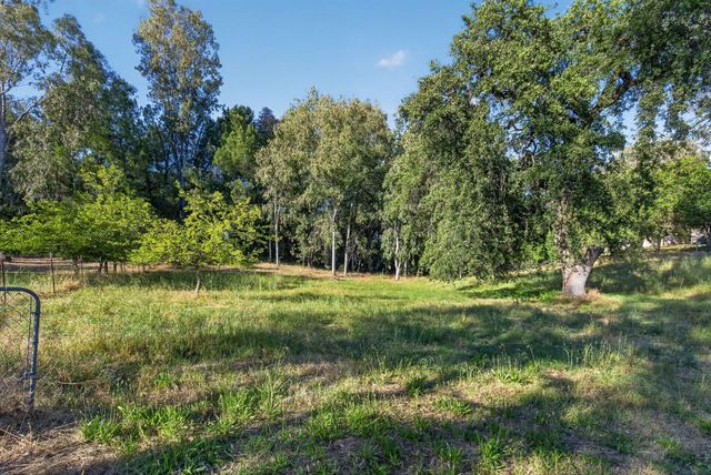 3395 Garden Bar Rd, Lincoln, CA 95648