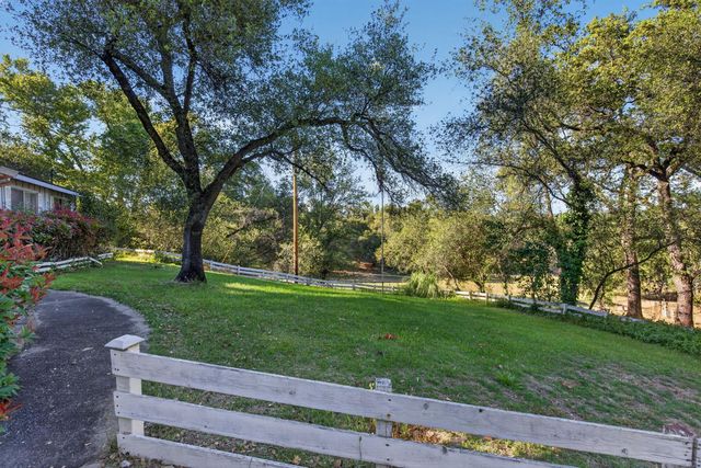 3395 Garden Bar Rd, Lincoln, CA 95648