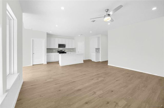 31723 Carlisle Cove Court, Fulshear, TX 77441