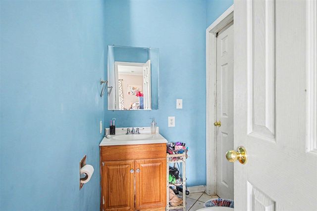 3547 Carlton Avenue, Grand Rapids, MI 49525