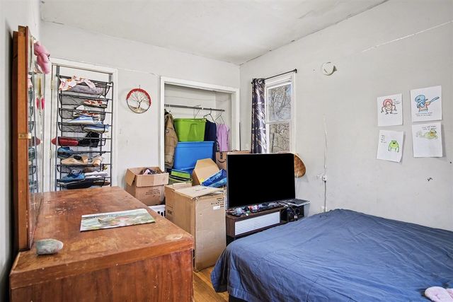 3547 Carlton Avenue, Grand Rapids, MI 49525