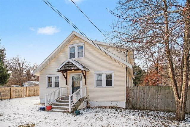 3547 Carlton Avenue, Grand Rapids, MI 49525