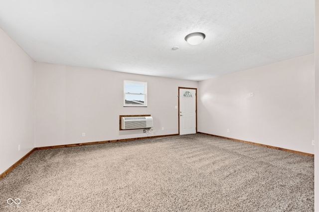 1405 Lafayette Avenue, Lebanon, IN 46052