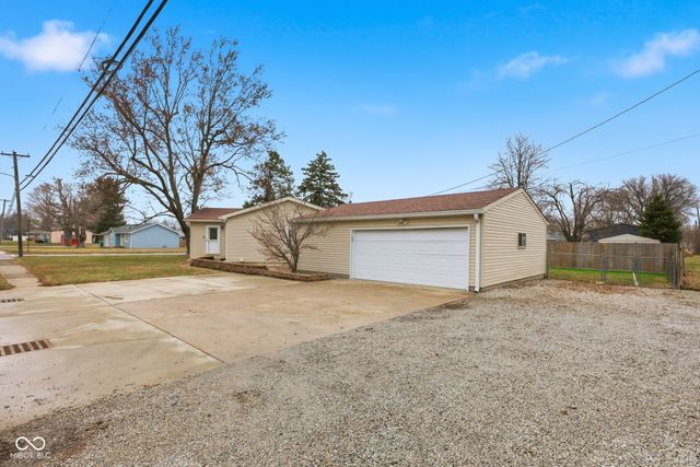 1405 Lafayette Avenue, Lebanon, IN 46052