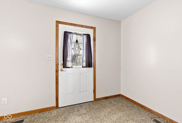 1405 Lafayette Avenue, Lebanon, IN 46052