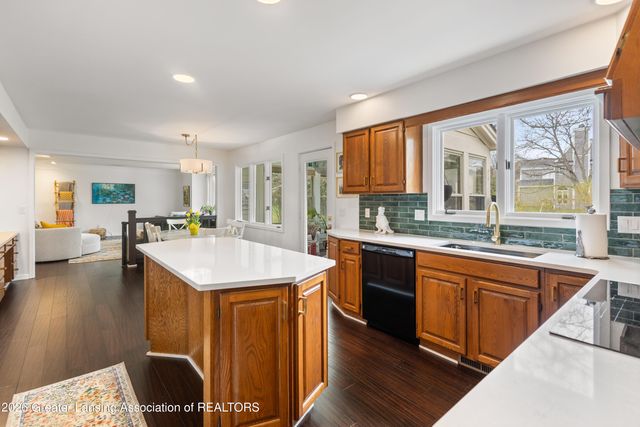 3911 Breckinridge Drive, Okemos, MI 48864