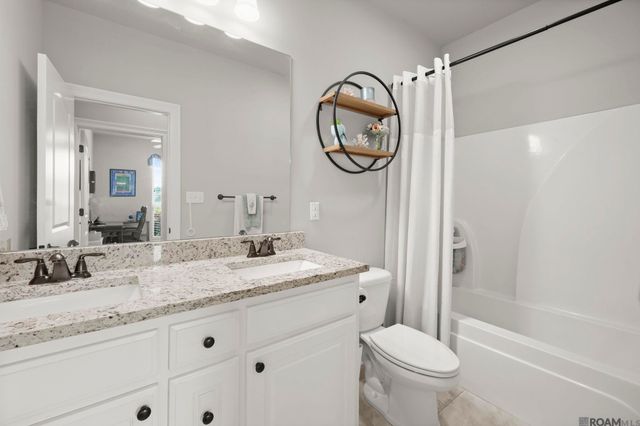 37226 Meador Ln, Geismar, LA 70734
