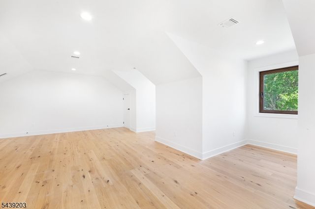 132 Warren St, Clifton City, NJ 07013