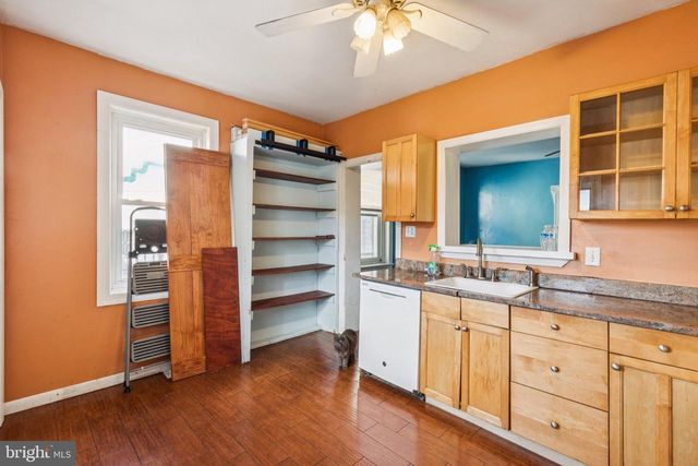 5406 N WATER ST, Philadelphia, PA 19120