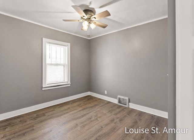 436 Catawba Avenue, Muskegon, MI 49442