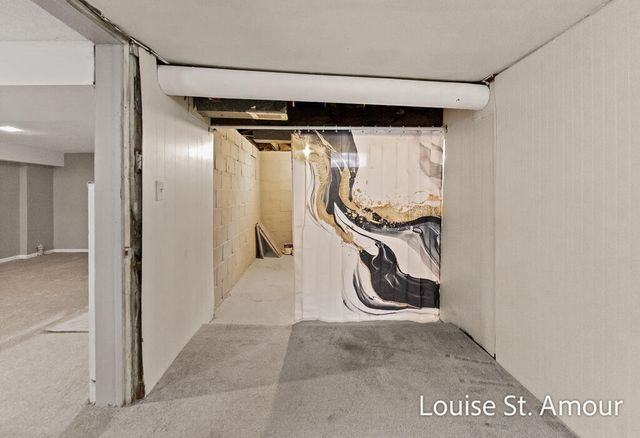 436 Catawba Avenue, Muskegon, MI 49442