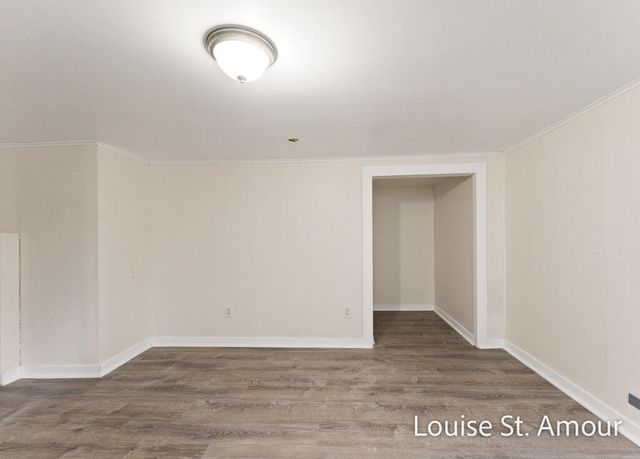 436 Catawba Avenue, Muskegon, MI 49442