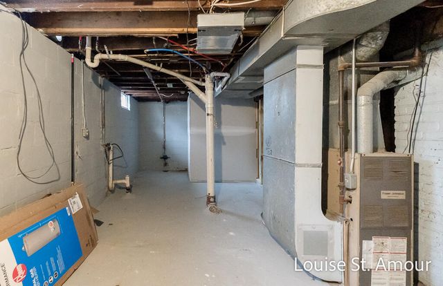 436 Catawba Avenue, Muskegon, MI 49442