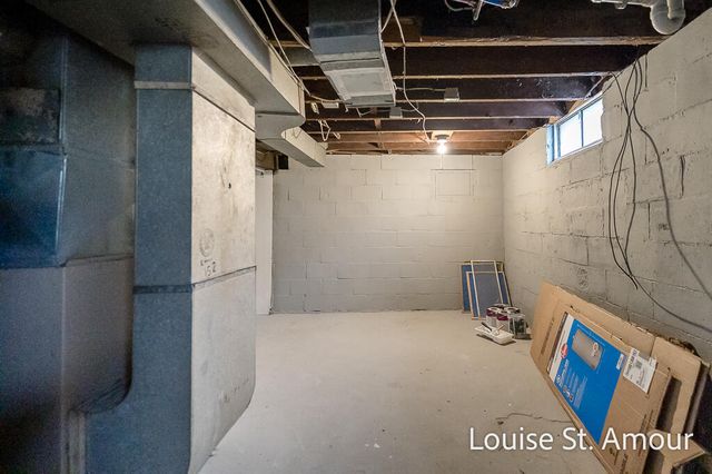 436 Catawba Avenue, Muskegon, MI 49442