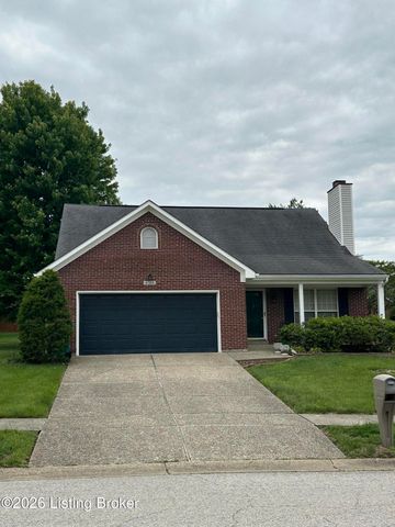 4708 Wooded Oak Cir, Louisville, KY 40245