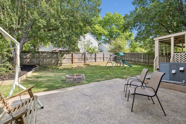 1125 Dawnwood Dr, Old Hickory, TN 37138