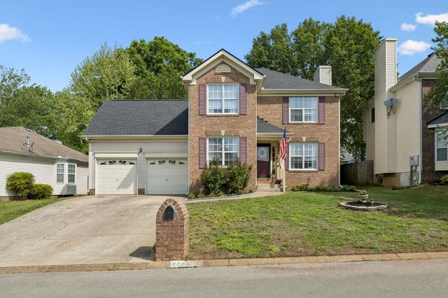 1125 Dawnwood Dr, Old Hickory, TN 37138