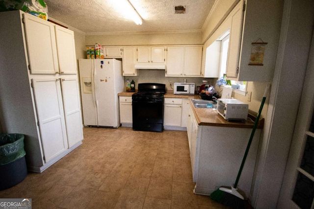 2496 Redfield Drive, Norcross, GA 30071