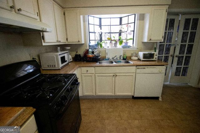 2496 Redfield Drive, Norcross, GA 30071