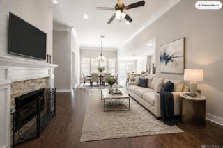 525 Silverbill Ln, Baton Rouge, LA 70810