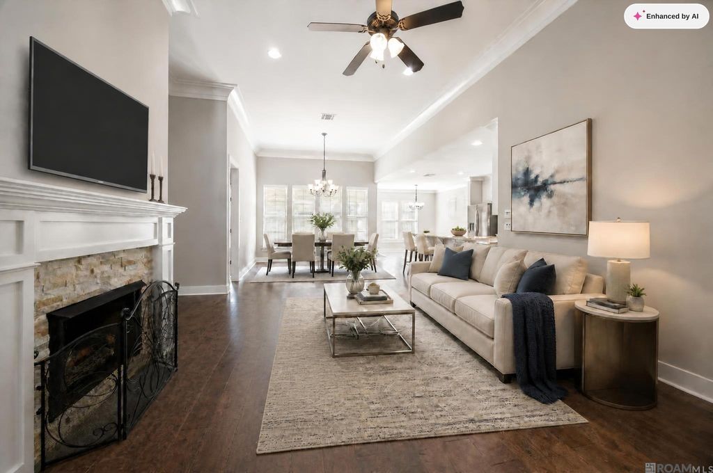 525 Silverbill Ln, Baton Rouge, LA 70810