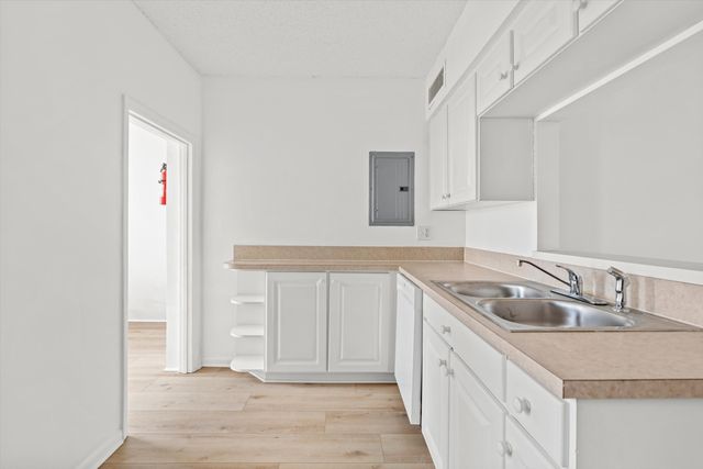 600 Domenico Cir G9, St Augustine, FL 32086