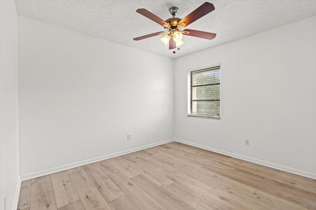 600 Domenico Cir G9, St Augustine, FL 32086