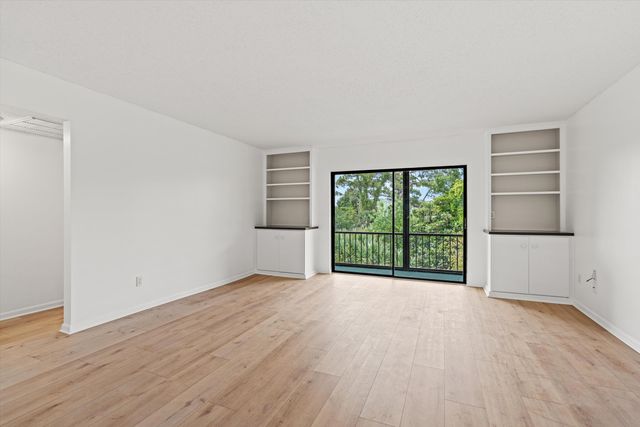 600 Domenico Cir G9, St Augustine, FL 32086