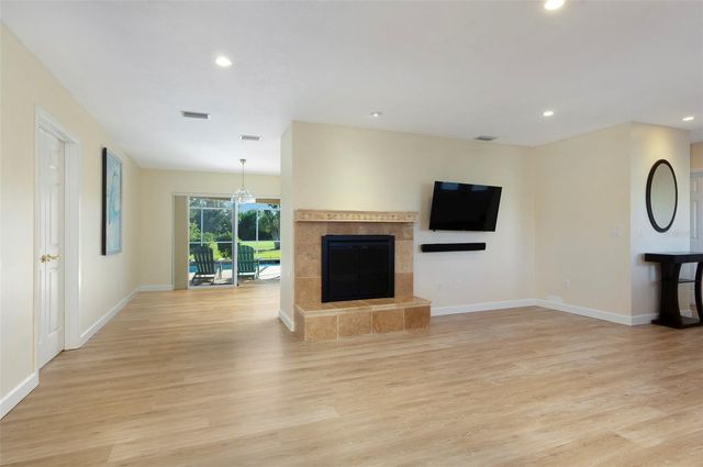 9210 GRAND BLANC DRIVE, Seminole, FL 33777