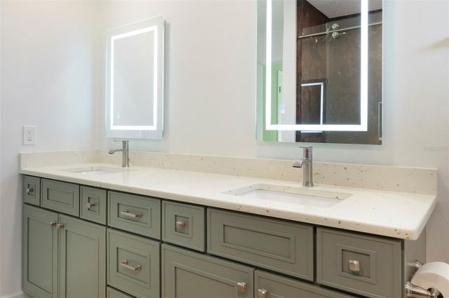 9210 GRAND BLANC DRIVE, Seminole, FL 33777