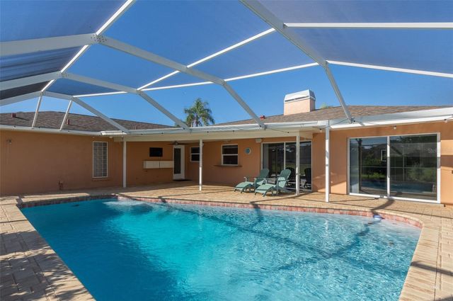 9210 GRAND BLANC DRIVE, Seminole, FL 33777