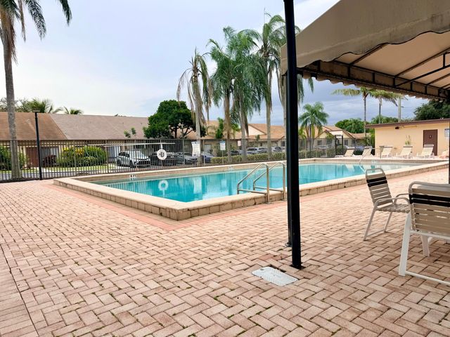 11137 NW 38th Place, Sunrise, FL 33351
