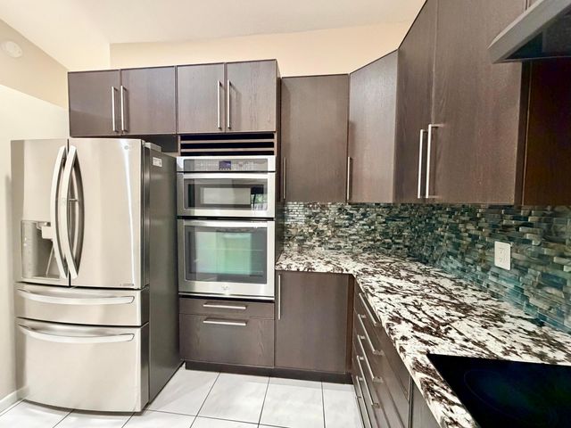 11137 NW 38th Place, Sunrise, FL 33351