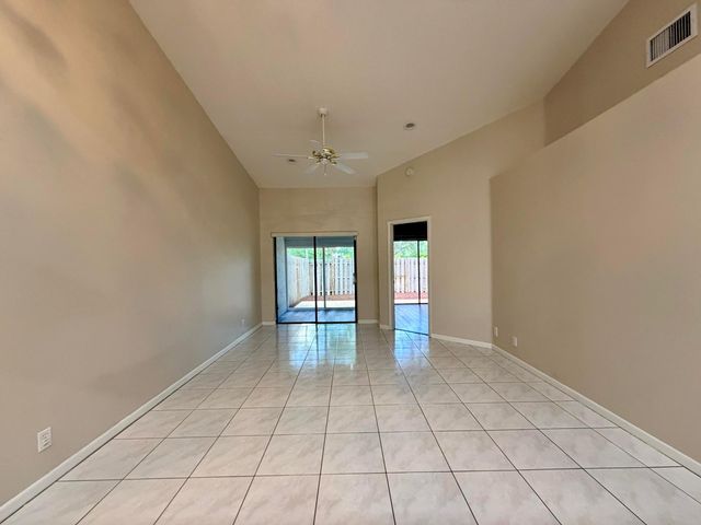 11137 NW 38th Place, Sunrise, FL 33351