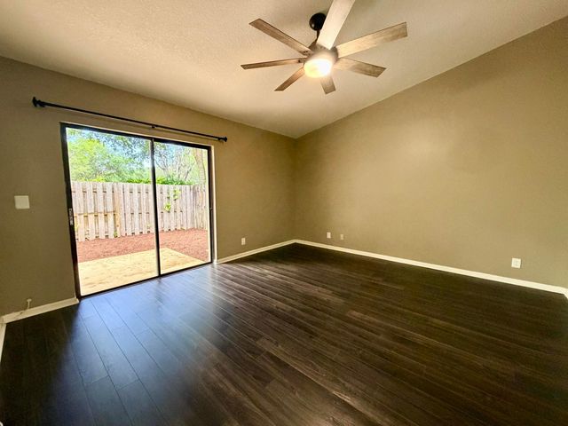 11137 NW 38th Place, Sunrise, FL 33351