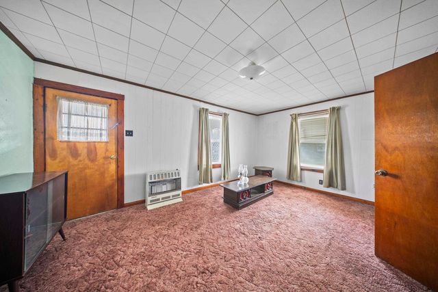 481 Barger Hill, Kenova, WV 25704