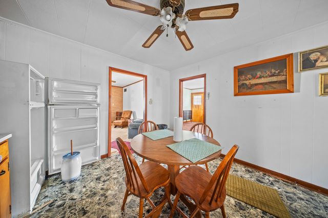 481 Barger Hill, Kenova, WV 25704