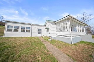 481 Barger Hill, Kenova, WV 25704