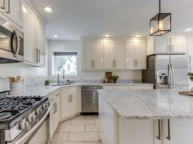 3233 Hickory Stick Road, Oklahoma City, OK 73120