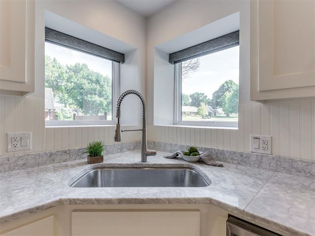 3233 Hickory Stick Road, Oklahoma City, OK 73120