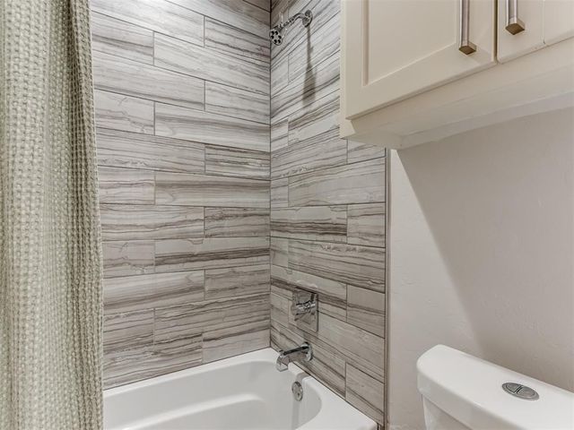 3233 Hickory Stick Road, Oklahoma City, OK 73120
