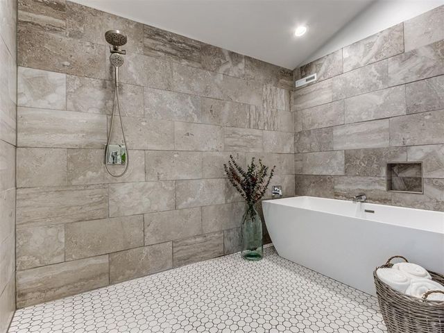 3233 Hickory Stick Road, Oklahoma City, OK 73120