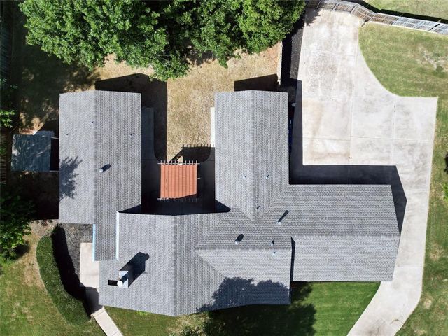 3233 Hickory Stick Road, Oklahoma City, OK 73120