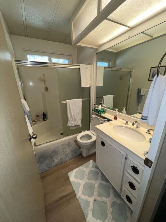 Image 18 of property listing at 2706 W Ashlan Avenue # 281, Fresno, CA 93705