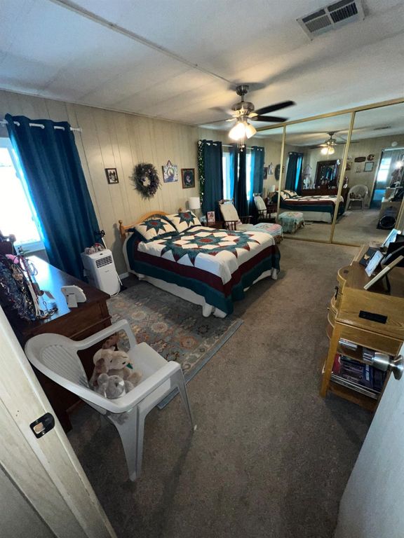 Image 19 of property listing at 2706 W Ashlan Avenue # 281, Fresno, CA 93705