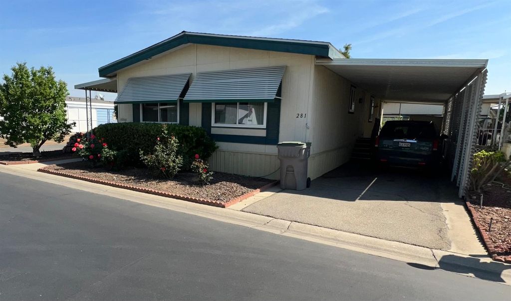 Image 2 of property listing at 2706 W Ashlan Avenue # 281, Fresno, CA 93705